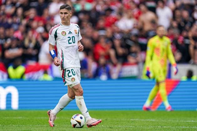 2024-06-15 Hungary v Switzerland - Group A - UEFA EURO, EM, Europameisterschaft,Fussball 2024 COLOGNE, GERMANY - JUNE 15: Roland Sallai of Hungary dribbles during the Group A - UEFA EURO 2024 match between Hungary and Switzerland at Cologne Stadium on June 15, 2024 in Cologne, Germany. (Photo by Joris Verwijst BSR Agency) Cologne Germany Content not available for redistribution in The Netherlands directly or indirectly through any third parties. Copyright: xBSRxAgencyx