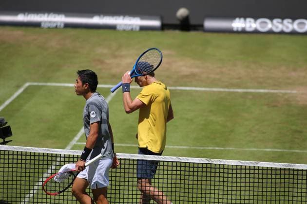 15 06 2024, BossOpen 2024, ATP Tour, TC Weissenhof, Stuttgart, Tennis, Sport, in the picture Jack Draper GBR winner with opponent Brandon Nakashima USA