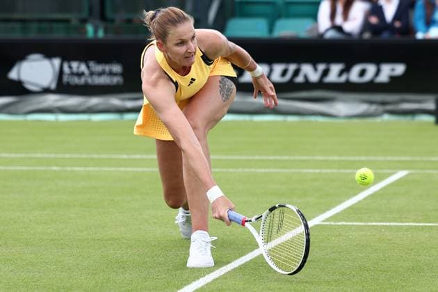Sport Bilder des Tages 15th June 2024; Lexus Nottingham Tennis Centre, Nottingham, England; Rothesay Nottingham Open, Day 6; Karolina Pilskova in action during her ladies singles quarter-final match against Ons Jabeur  ActionPlus12654898 ShaunxBrooks