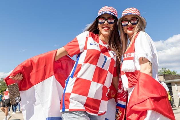 Berlin Previews - UEFA EURO, EM, Europameisterschaft,Fussball 2024 Croatia fans are cheering during the Spain vs. Croatia match at UEFA Euro 2024 in Berlin, Germany, on June 15, 2024. Berlin Germany  Copyright: xFotoxOlimpikx originalFilename:jastrzebowski-spainvsc240615_npZFY.jpg