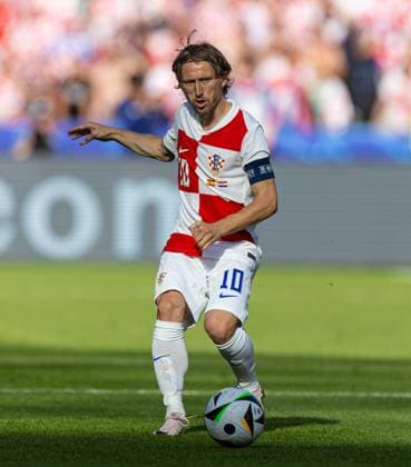Football - UEFA EURO, EM, Europameisterschaft,Fussball 2024 - Group B - Spain v Croatia BERLIN, GERMANY - Saturday, June 15, 2024: Croatia s captain Luka ModriÄ‡ during the UEFA Euro 2024 Group B match between Spain and Croatia at the Olympiastadion. (Photo by David Rawcliffe Propaganda) BERLIN Olympiastadion BERLIN GERMANY  Copyright: xDavidxRawcliffex P2024-06-15-Spain_Croatia