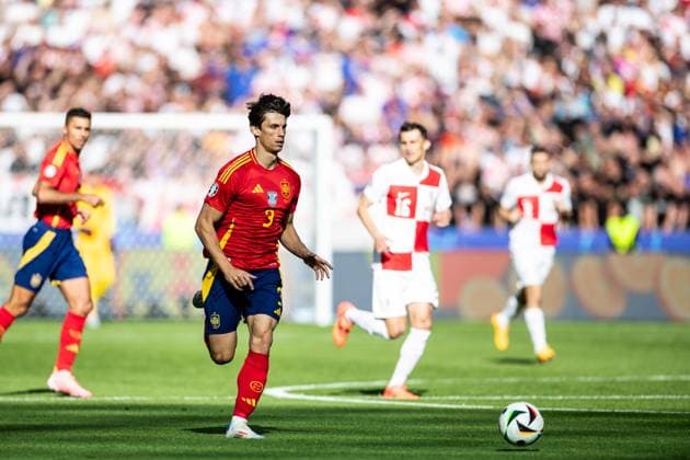 UEFA EURO 2024 Spain Croatia 15 06 2024 Robin Le Normand Spain, 3 UEFA EURO 2024 Spain Croatia Olympiastadion, Berlin 15 06 2024 Copyright: xBEAUTIFULxSPORTS Buriakovx