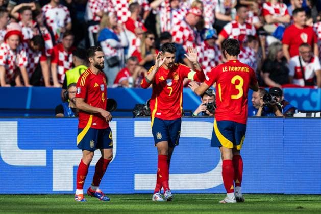 240615 Nacho, Alvaro Morata and Robin Aime Le Normand Mainfray celebrate after 1 0 during the UEFA Euro 2024 Football Championship match between Spain and Croatia on June 15, 2024 in Berlin Photo Mathias Bergeld BILDBYRAN kod MB MB0935 fotboll football soccer fotballs em europamästerskap em uefa euro uefa european football championship euro 2024 spanien spain kroatien croatia bbeng jubel  Copyright: MATHIASxBERGELD BB240615MB051
