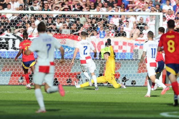 15 06 2024, xtgx, European Football Championship 2024, Spain Croatia emspor, v l Goal for 1 0 by Alvaro Morata Spain, 7 DFL DFB REGULATIONS PROHIBIT ANY USE OF PHOTOGRAPHS as IMAGE SEQUENCES and or QUASI VIDEO Berlin