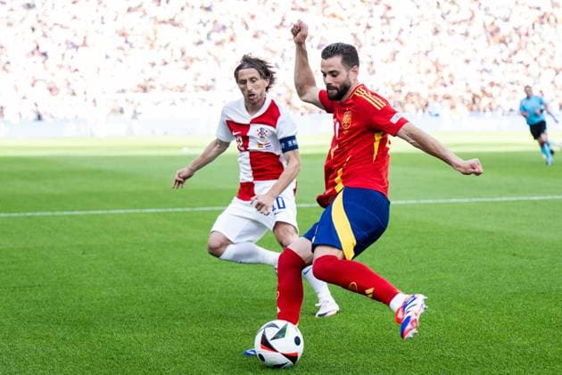 240615 Luka Modric of Croatia and Nacho of Spain during the UEFA Euro 2024 Football Championship match between Spain and Croatia on June 15, 2024 in Berlin Photo Mathias Bergeld BILDBYRAN code MB MB0935 fotboll football soccer fotballs em europamästerskap em uefa euro uefa european football championship euro 2024 spanien spain kroatien croatia bbeng  Copyright: MATHIASxBERGELD BB240615MB073