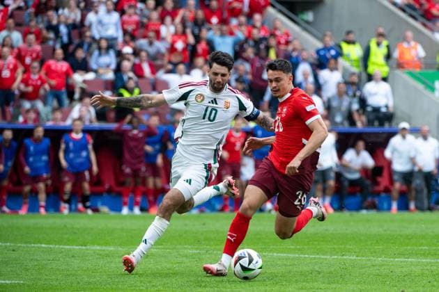 Fabian Rieder Switzerland, 26 in duel with Dominik Szoboszlai Hungary, 10 , GER, Hungary HUN vs Switzerland SUI , European Football Championship, UEFA EURO 2024, Group A, Matchday 1, 15 06 2024 GER, Hungary HUN vs Switzerland SUI , European Football Championship, UEFA EURO 2024, Group A, Matchday 1, 15 06 2024 Cologne Copyright: xEibner-Pressefoto Memmlerx EP_MMR