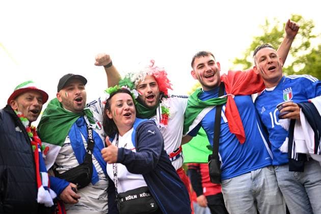 Fußball EURO 2024 Italy - Albania 8708219 15.06.2024 Italy s fans react before the UEFA EURO, EM, Europameisterschaft,Fussball 2024 Group B soccer match between Italy and Albania outside the BVB Stadion Dortmund, in Dortmund, Germany. Alexey Filippov Sputnik Dortmund Germany  Copyright: xAlexeyxFilippovx