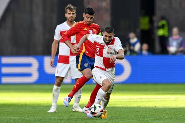 Spain v Croatia: Group B - UEFA EURO, EM, Europameisterschaft,Fussball 2024 BERLIN, GERMANY - JUNE 15: Alvaro Morata of Spain Mateo Kovacic of Croatia during the UEFA EURO 2024 group stage match between Spain and Croatia at Olympiastadion on June 15, 2024 in Berlin, Germany. MarkoxLukunic PIXSELL
