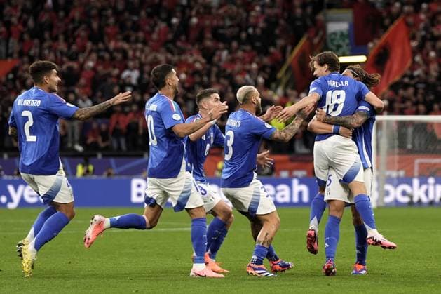 Italy s Nicolo Barella celebrates after scoring gol 2-1 during the Euro 2024 soccer match between Italy and Albania at the Signal Iduna Park stadium in Dortmund, Germany - Saturday 15, June 2024. - Soccer.  Copyright: xFabioxFerrari LaPressex