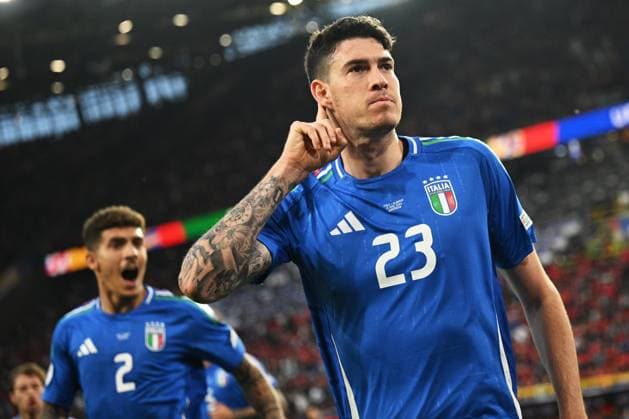 Fußball EURO 2024 Italy - Albania 8708378 15.06.2024 Italy s Alessandro Bastoni celebrates his goal during the UEFA EURO, EM, Europameisterschaft,Fussball 2024 Group B soccer match between Italy and Albania at BVB Stadion, in Dortmund, Germany. Alexey Filippov Sputnik Dortmund Germany  Copyright: xAlexeyxFilippovx