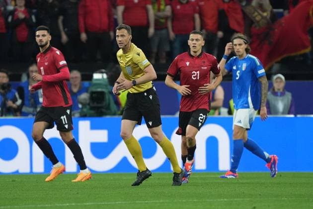Referee Felix Zwayer Dortmund 15 06 2024 Italy vs Albania, EURO2024 M4, Group B, EM Arena Dortmund