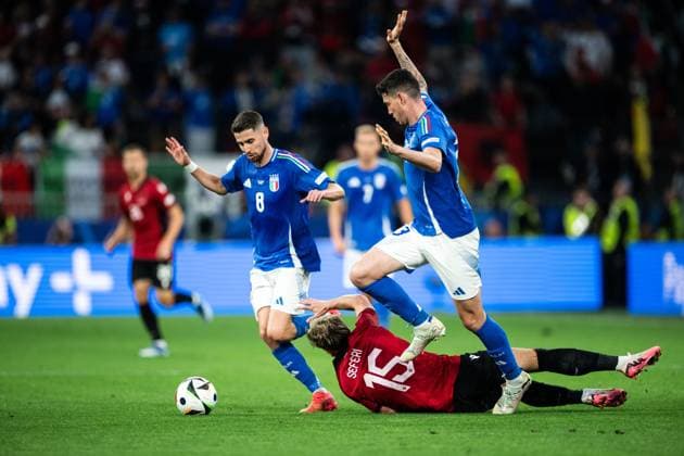 240615 Taulant Seferi of Albania against Jorginho and Alessandro Bastoni of Italy during the UEFA Euro 2024 Football Championship match between Italy and Albania on June 15, 2024 in Dortmund Photo Jesper Zerman BILDBYRAN kod JZ JZ0538 fotboll football soccer fotballs em europamästerskap em uefa euro uefa european football championship euro 2024 italy albanien albania bbeng  Copyright: JESPERxZERMAN BB240615JZ070