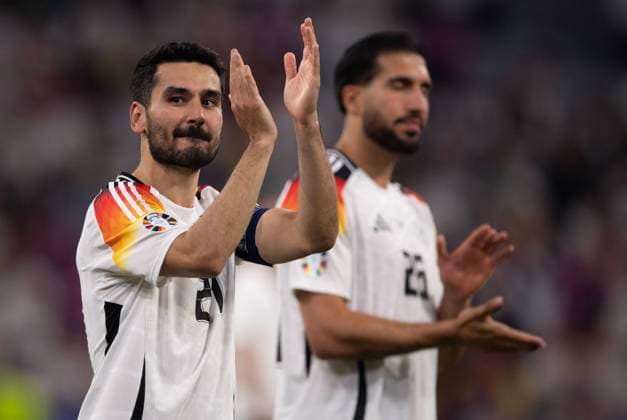 Germany v Scotland: Group A - UEFA EURO, EM, Europameisterschaft,Fussball 2024 MUNICH, GERMANY - JUNE 14: Ilkay Gundogan of Germany ackowledges the Germany fans after the UEFA EURO 2024 group stage match between Germany and Scotland at Munich Football Arena on June 14, 2024 in Munich, Germany. Munich Munich Football Arena Bavaria Germany Copyright: xVisionhausx 776079077