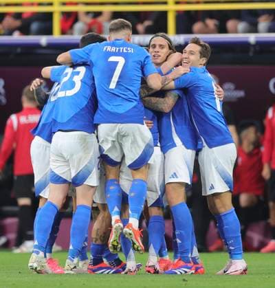 Italy v Albania UEFA EURO, EM, Europameisterschaft,Fussball 2024 Group B The Italian players celebrate their side?s 2nd goal during the UEFA Euro 2024 Group B match between Italy and Albania at Signal Iduna Park, Dortmund Copyright: xPaulxChestertonx FIL-20282-0040 UK Newspapers OUT