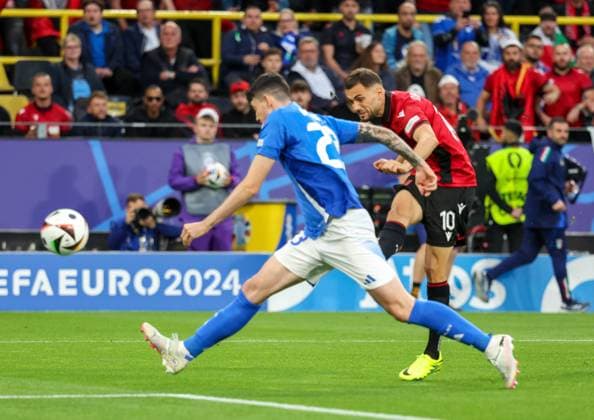 June 15, 2024, Dortmund, Dortmund, Germany: During the first match of Euro 2024 in Germany. Football match between Italy vs Albania at the Signal Iduna Park stadium in Dortmund.In picture: goal the Nedim Bajrami of Albania Dortmund Germany - ZUMAs236 20240615_aap_s236_027 Copyright: xFabioxSassox