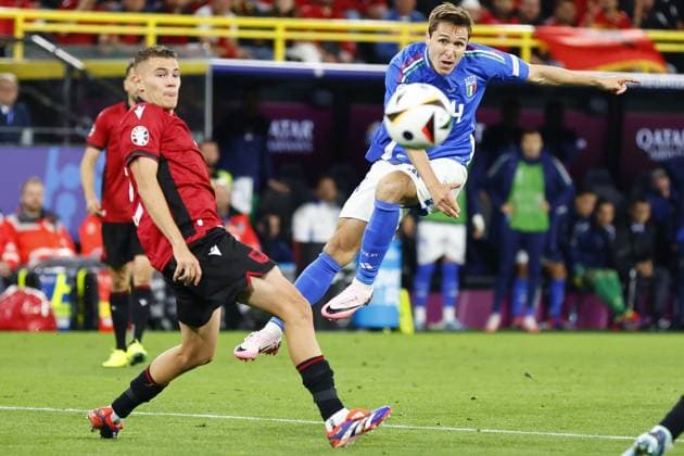 DORTMUND, Signal Iduna Park Stadium, 15-06-2024 , European Football Championship Euro2024, Group stage match no.4 between Italy and Albania, shot on goal Italy player Federico Chiesa Italy - Albania (Euro2024)  x25498842x Copyright: