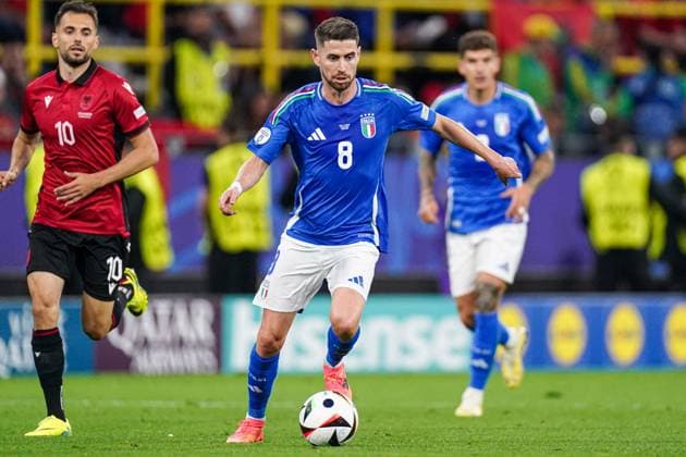 2024-06-15 Italy v Albania - Group B - UEFA EURO, EM, Europameisterschaft,Fussball 2024 DORTMUND, GERMANY - JUNE 15: Jorge Luiz Frello Filho of Italy dribbles during the Group B - UEFA EURO 2024 match between Italy and Albania at Signal Iduna Park on June 15, 2024 in Dortmund, Germany. (Photo by Joris Verwijst BSR Agency) Dortmund Germany Content not available for redistribution in The Netherlands directly or indirectly through any third parties. Copyright: xBSRxAgencyx