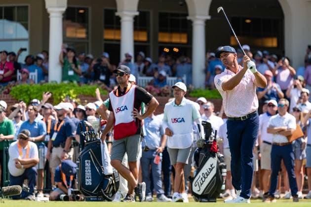 June 15, 2024, Pinehurst, North Carolina, USA: BRYSON DeCHAMBEAU of Grapevine, Texas, plays his shot from the first tee during Saturday s third round for the 124th U.S. Open, June 15, 2024, at Pinehurst Resort & Country Club (Course No. 2) in Pinehurst, North Carolina. Pinehurst USA - ZUMAh97_ 20240615_fap_h97_049 Copyright: xTimothyxL.xHalex