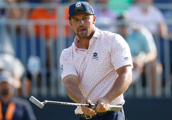 Bryson DeChambeau putts on the seventh green during the third round of the 124th U.S. Open golf championship at Pinehurst Resort & Country Club in Pinehurst, N.C. on Saturday, June 15, 2024.  NCP20240615335 JOHNxANGELILLO