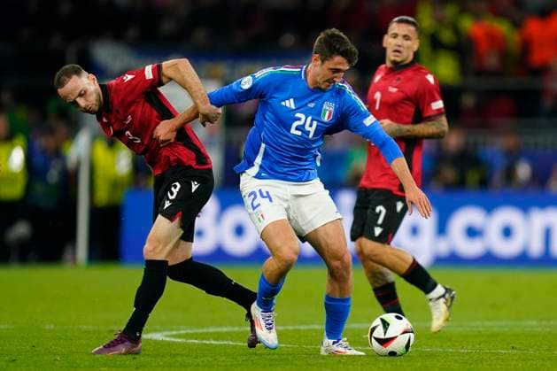 GER: Italy v Albania. UEFA EURO, EM, Europameisterschaft,Fussball 2024 Mario Mitaj of Albania and Andrea Cambiaso of Italy during the UEFA Euro 2024 match between Italy and Albania, Group B, date 1, played at BVB Stadion on June 15, 2024 in Dortmund, Germany. kpng Copyright: xSergioxRuizx xPRESSINPHOTOx PS_240615_ITA_ALB_077