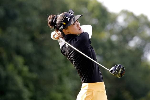 GRAND RAPIDS, MI - JUNE 15: LPGA, Golf Damen golfer Grace Kim plays her tee shot on the 17th hole during the LPGA Meijer LPGA Classic for Simply Give on June 15th, 2024, at Blythefield Country Club in Grand Rapids, Michigan. (Photo by Brian Spurlock Icon Sportswire) GOLF: JUN 15 LPGA Meijer LPGA Classic for Simply Give EDITORIAL USE ONLY Icon2406151