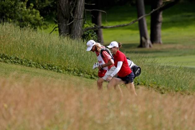 GRAND RAPIDS, MI - JUNE 15: LPGA, Golf Damen golfer Ally Ewing walks the 16th hole during the LPGA Meijer LPGA Classic for Simply Give on June 15th, 2024, at Blythefield Country Club in Grand Rapids, Michigan. (Photo by Brian Spurlock Icon Sportswire) GOLF: JUN 15 LPGA Meijer LPGA Classic for Simply Give EDITORIAL USE ONLY Icon24061519