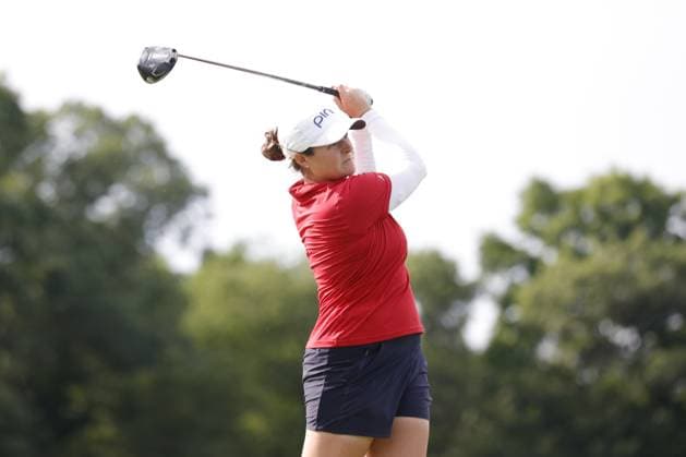 GRAND RAPIDS, MI - JUNE 15: LPGA, Golf Damen golfer Ally Ewing plays her tee shot on the 17th hole during the LPGA Meijer LPGA Classic for Simply Give on June 15th, 2024, at Blythefield Country Club in Grand Rapids, Michigan. (Photo by Brian Spurlock Icon Sportswire) GOLF: JUN 15 LPGA Meijer LPGA Classic for Simply Give EDITORIAL USE ONLY Icon24061520