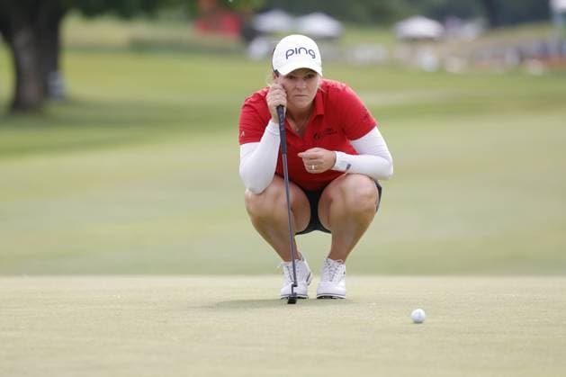 GRAND RAPIDS, MI - JUNE 15: LPGA, Golf Damen golfer Ally Ewing lines up her putt on the 18th hole during the LPGA Meijer LPGA Classic for Simply Give on June 15th, 2024, at Blythefield Country Club in Grand Rapids, Michigan. (Photo by Brian Spurlock Icon Sportswire) GOLF: JUN 15 LPGA Meijer LPGA Classic for Simply Give EDITORIAL USE ONLY Icon24061525