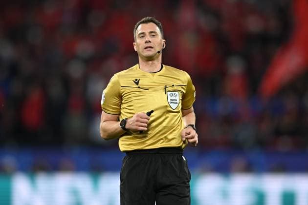 Felix Zwayer (Referee) during the UEFA EURO, EM, Europameisterschaft,Fussball Germany 2024 match between Italy 2-1 Albania at BVB Stadion Dortmund on June 15, 2024 in Dortmund, Germany. Noxthirdxpartyxsales  (256542381)
