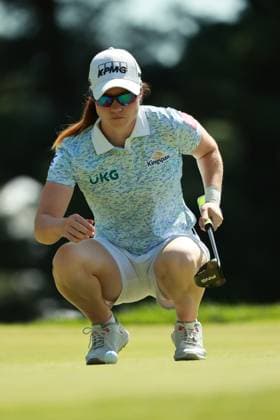 Meijer LPGA, Golf Damen Classic Leona Maguire of Ireland lines up her putt on the 5th green during Day Three of the Meijer LPGA Classic for Simply Give golf tournament at Blythefield Country Club in Belmont, MI, USA Saturday, June 15, 2024. Belmont Michigan United States  Copyright: xJorgexLemusx originalFilename:lemus-meijerlp240615_np7Dz.jpg