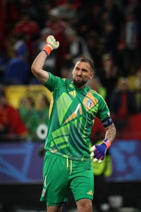 (240616) -- DORTMUND, June 16, 2024 -- Gianluigi Donnarumma, goalkeeper of Italy, celebrates after winning the UEFA EURO, EM, Europameisterschaft,Fussball 2024 Group B match between Italy and Albania in Dortmund, Germany on June 15, 2024. ) (SP)GERMANY-DORTMUND-FOOTBALL-EURO 2024-ITALY VS ALBANIA PanxYulong 