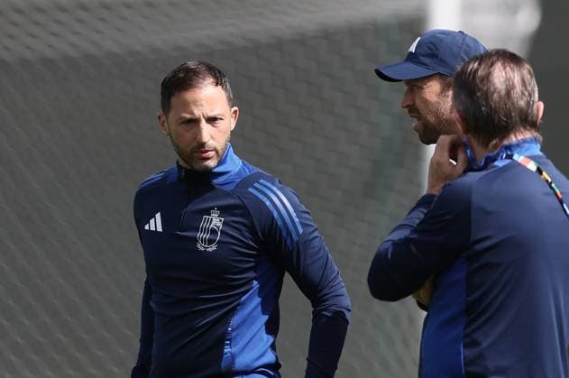 EURO 2024, Nationalteam Belgien, Training Belgium s head coach Domenico Tedesco pictured at a training session of Belgian national soccer team Red Devils, Sunday 16 June 2024 at their base camp in Freiberg am Neckar, Germany, in preparation of the UEFA EURO, EM, Europameisterschaft,Fussball 2024 European Soccer Championships. The Red Devils play in Group E at the Euro 2024 European Championships in Germany. BRUNOxFAHY  x94655946x