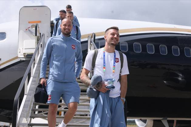 EURO 2024, Serbia national team, arrival at Münster Osnabrück Airport
