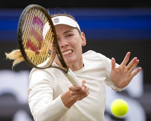 Tennis, WTA-Turnier in s Hertogenbosch ROSMALEN - Ekaterina Alexandrova (RUS) in action against Liudmila Samsonova (RUS) during the semi-final of the Libema Open tennis tournament in Rosmalen. ANP SANDER KONING xVIxANPxSportx xxANPxIVx 501217278 originalFilename: 501217278.jpg