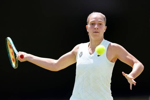Diane Parry during a Semi Final match against Karolina Pliskova. Rothesay Open Nottingham, Day 7, Tennis, Lexus Nottingham Tennis Centre, Nottingham, UK - 16 June 2024  Copyright: xRyanxBrowne Shutterstockx 14523734g