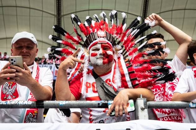 UEFA EURO 2024 Poland Netherlands 16 06 2024 Fans of Poland UEFA EURO 2024 Poland Netherlands Volksparkstadion, Hamburg 16 06 2024 Copyright: xBEAUTIFULxSPORTS Buriakovx