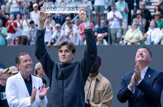 BossOpen 2024 Champion Jack Draper GBR xettx, Germany, Stuttgart, 16 06 2024, Tennis, Boss Open, 2024, Final, J Draper GBR M Berrettini ITA , TC Weissenhof, Center Court Photo A2 Bildagentur Peter Hartenfelser
