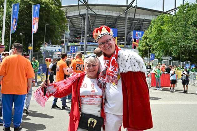 GER, Euro 2024, Group D, Poland POL vs Netherlands NED 16 06 2024, Volksparkstadion, GER, Euro 2024, Group D, Poland POL vs Netherlands NED in the picture Feature Polish fans in front of the stadium nordphotoxGmbH xWitke nph00002