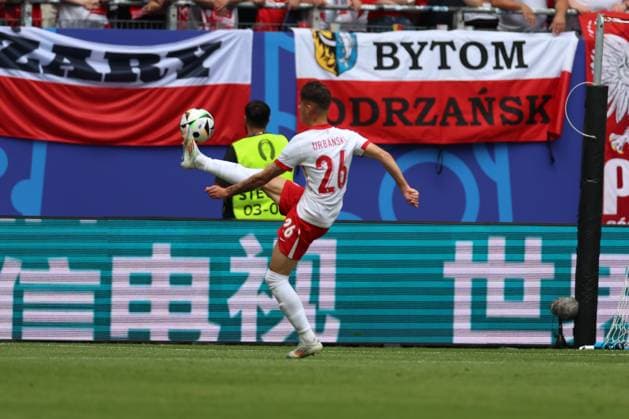 Poland v Netherlands: Group D - UEFA EURO, EM, Europameisterschaft,Fussball 2024 Kacper Urbanski of Poland is in action during the UEFA EURO 2024 group stage match between Poland and the Netherlands at Volksparkstadion in Hamburg, Germany, on June 16, 2024. Hamburg Germany  Copyright: xMohamadxHosainix originalFilename:amirhosseini-polandvn240616_npcPd.jpg