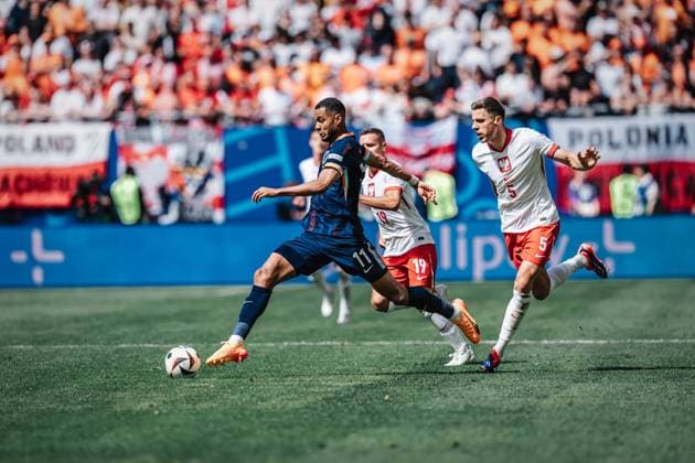 Soccer Men UEFA European Football Championship 2024 Group D Poland vs Netherlands 16 06 2024 Cody Gakpo 11, Netherlands with the ball Hamburg Volksparkstadion Hamburg Germany