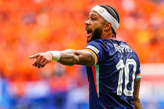 HAMBURG 16.06.2024 MECZ I RUNDA GRUPA D MISTRZOSTW EUROPY 2024: POLSKA - HOLANDIA --- FIRST ROUND GROUP D UEFA EURO, EM, Europameisterschaft,Fussball 2024 MATCH IN HAMBURG: POLAND - NETHERLANDS NZ MEMPHIS DEPAY FOT. PATRYK PINDRAL 400MM.PL NEWSPIX.PL --- Newspix.pl  20240616_PP83_PPP_3661