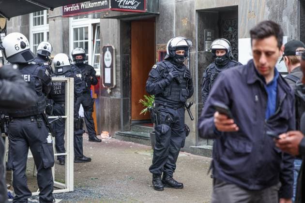 16 06 2024, Football, European Championship 2024, England Serbia, Police cordon off a Serbian restaurant after clashes broke out there Gelsenkirchen NRW Germany xRHR PHOTO TRx Copyright: TimxRehbein RHR-FOTOx RHR-FOTO TR