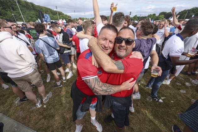 A general view of England fans in the fan zone at Trabrennbahn, Gelsenkirchen, Germany Serbia v England, UEFA European Championship, EM, Europameisterschaft 2024, Group C, Football, Arena Aufschalke, Gelsenkirchen, Germany - 16 Jun 2024 EDITORIAL USE ONLY No use with unauthorised audio, video, data, fixture lists, club league logos or live services. Online in-match use limited to 120 images, no video emulation. No use in betting, games or single club league player publications. Copyright: xPaulxCurrie Shutterstockx 14541951bf