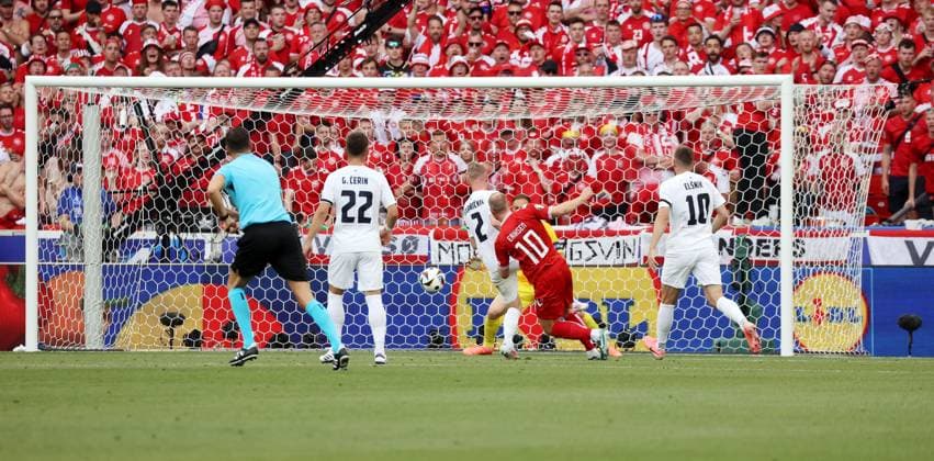 Germany, Stuttgart, 16 06 2024, Football, UEFA Euro 2024, Slovenia Denmark