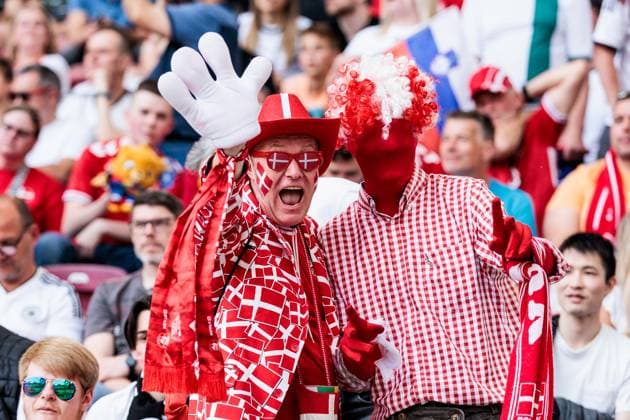 UEFA EURO 2024 Slovenia Denmark 16 06 2024 Danish fans pose for the camera UEFA EURO 2024 Slovenia Denmark Stuttgart Arena, Stuttgart on 16 06 2024 Copyright: xBEAUTIFULxSPORTS Wunderlx