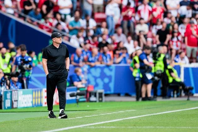 UEFA EURO 2024 Slovenia Denmark 16 06 2024 Matjaz Kek Head Coach, Coach Slovenia UEFA EURO 2024 Slovenia Denmark Stuttgart Arena, Stuttgart on 16 06 2024 Copyright: xBEAUTIFULxSPORTS Wunderlx