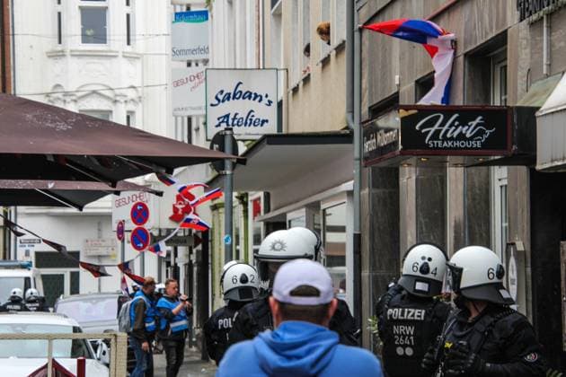 Riots between hooligans from England and Serbia Riots between hooligans from England and Serbia before the group match of the Euro 2024 European Championship in Gelsenkirchen Police secure Steakhouse Hirt in front of which the riots between the supporters took place The fans attacked each other with bottles and chairs