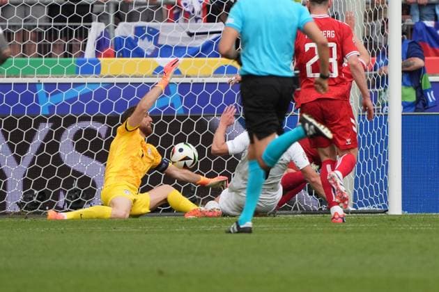 Goalkeeper Goalie Jan Oblak Slovenia, Slovenia, 01 saves Stuttgart 16 06 2024 Denmark vs Slovenia, EURO2024 M6, Group C, EM Arena Stuttgart