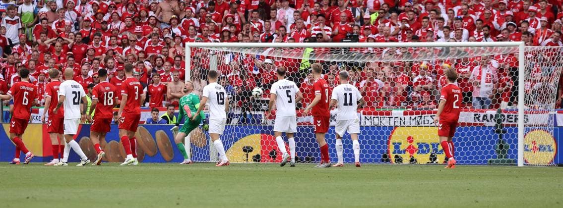 Germany, Stuttgart, 16 06 2024, Football, UEFA Euro 2024, Slovenia Denmark