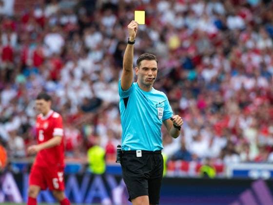 Referee Sandro Schaerer Switzerland shows the yellow card, GER, Slovenia SVN vs Denmark DEN , European Football Championship, UEFA EURO 2024, Group C, Matchday 1, 16 06 2024 GER, Slovenia SVN vs Denmark DEN , European Football Championship, UEFA EURO 2024, Group C, Matchday 1, 16 06 2024 Stuttgart Copyright: xEibner-Pressefoto Memmlerx EP_MMR